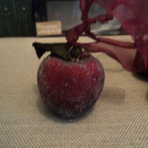vintage red apple garland/ornaments
